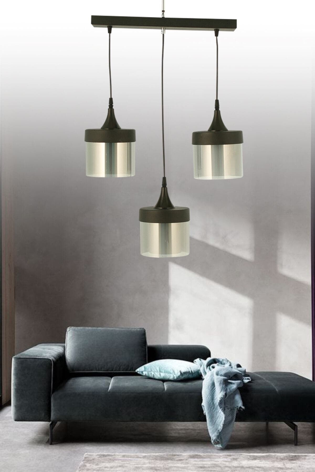 Modern 3'lü Siyah Başlıklı Sıralı Sarkıt Füme Camlı Avize